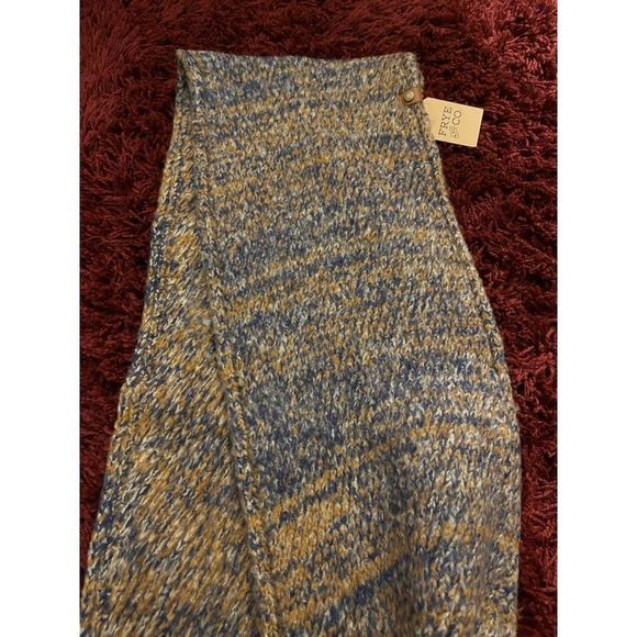 Cold Weather Frye and Co Infinity Scarf and Headband Set - Picture 6 of 8